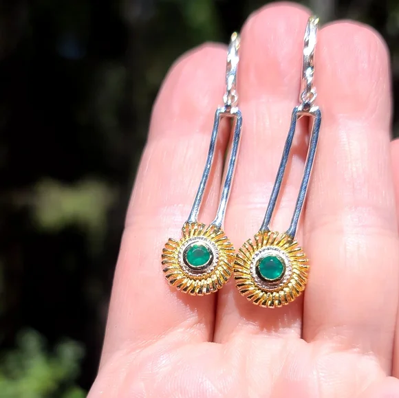 Green Onyx Sterling & 24k gold long STUNNING earrings ✨️ - Picture 1 of 9